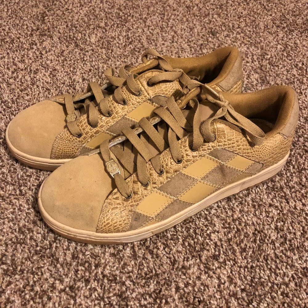 Men’s sneaker